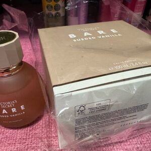Victoria's Secret Bare Sueded Vanilla Fragrance